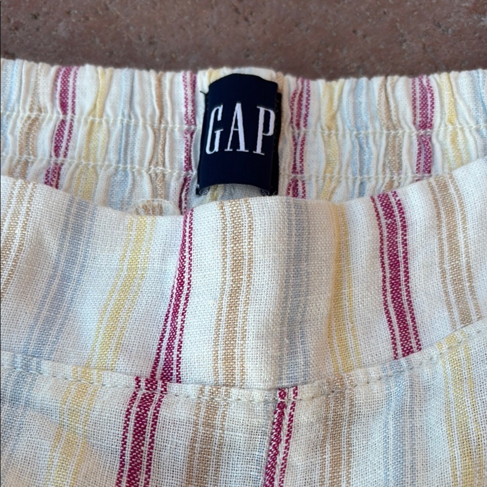 NWT GAP High Waist XL Shorts in Linen/Rayon blend Cream w/ Stripes. Summer cool! - Picture 2 of 16